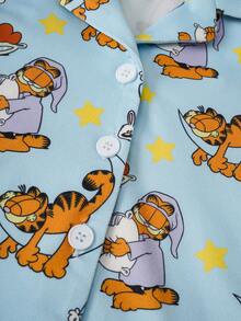 GARFIELD | SHEIN بيجامة للبنات الصغار تتكون من ملابس علوية أكمام قصيرة أحادية الصدر وشورت - الأزرق - مشاهدة 4