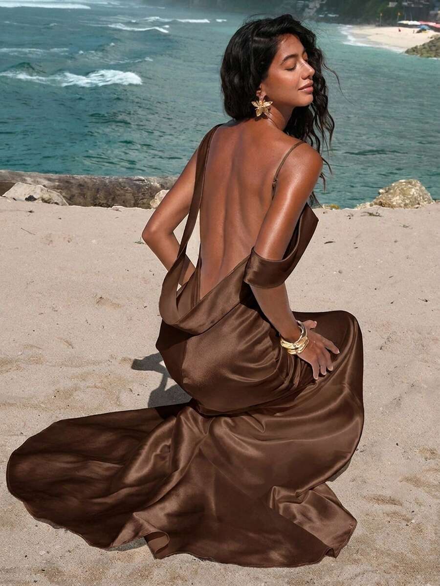 Opulessa Vestido largo sin espalda de unicolor tejido para mujeres - Marrón - Ver 1