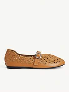 CUCCOO CHICEST Women's Hollow Embroidery, Buckle, Comfortable Flat Shoes - Brown - View 3