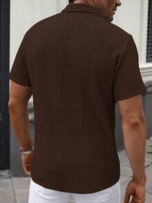 Manfinity Homme Plus Size Men's Casual Coffee Brown Shirt,Short Sleeve Ribbed Knit Button Up Top,Summer Vacation Holiday,Old Money Vintage Open Collar Stylish Shirt - Coffee Brown - View 2