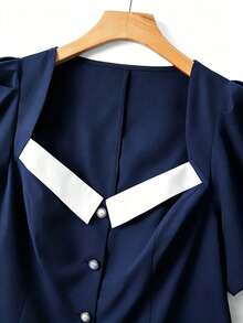 GlowEve CURVE Plus Size Women's Elegant Color Block Square Collar Puff Sleeve Pearl Button Front Split Hem Fitted A-Line Short Shirt, Suitable For Spring/Summer Casual, Commute, Vacation - Navy Blue - View 7
