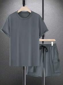 Manfinity Homme 2 pièces/Set T-shirt à manches courtes en tissu confortable et short à taille élastique avec cordon et poches multiples, décontracté pour les vacances, les fêtes, les sorties, les sports, le bureau, style classique printemps/été, convient pour un usage personnel ou en cadeau - Gris foncé - Voir 5