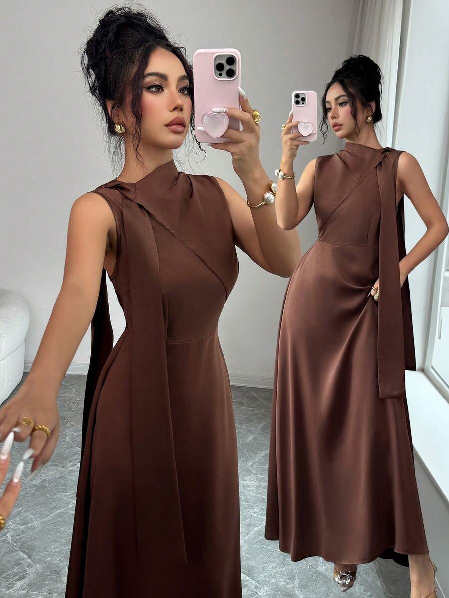 SHEIN Elenzya 女士咖啡棕色系带拼接领无袖收腰褶皱A字设计优雅通勤高级缎面质感连衣裙 - 咖啡棕 - 查看 1