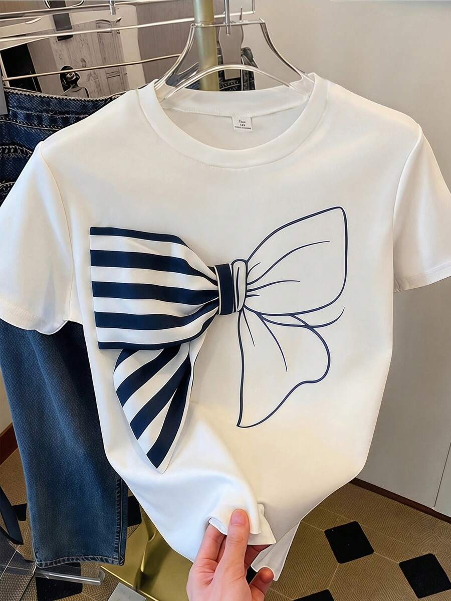 SHEIN 1件装休闲时尚日常穿搭珍珠装饰蝴蝶结图案白色短袖圆领T恤,适合青少年女孩,夏季 - 白色 - 查看 1