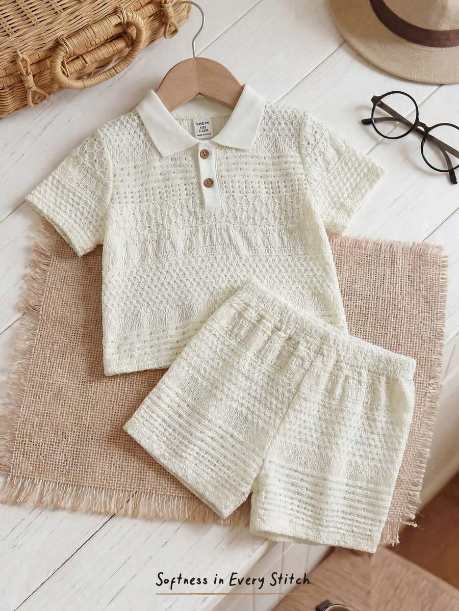 Cozy Pixies 2件套幼儿儿童男/女童纯色钩针编织柔软翻领短袖半拉链套头衫和松紧腰短裤 - 白色 - 查看 1