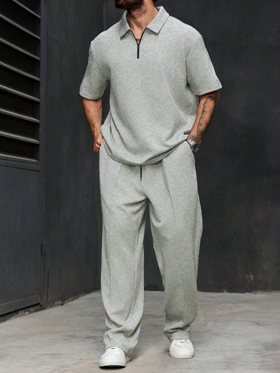 Manfinity Homme Setelan Kasual Pria Ukuran Besar: Kemeja Polo Lengan Pendek Warna Polos dan Celana Panjang - Grey - View 1
