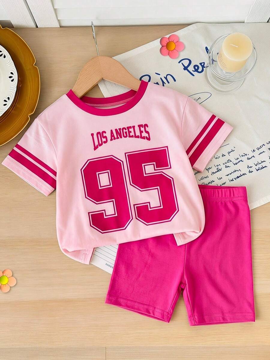 SHEIN Bộ đồ đôi 2 món cho bé gái gồm áo thun cổ tròn in số dễ thương và quần short cạp chun, thích hợp mặc thường ngày. - Nhiều màu - Xem 1