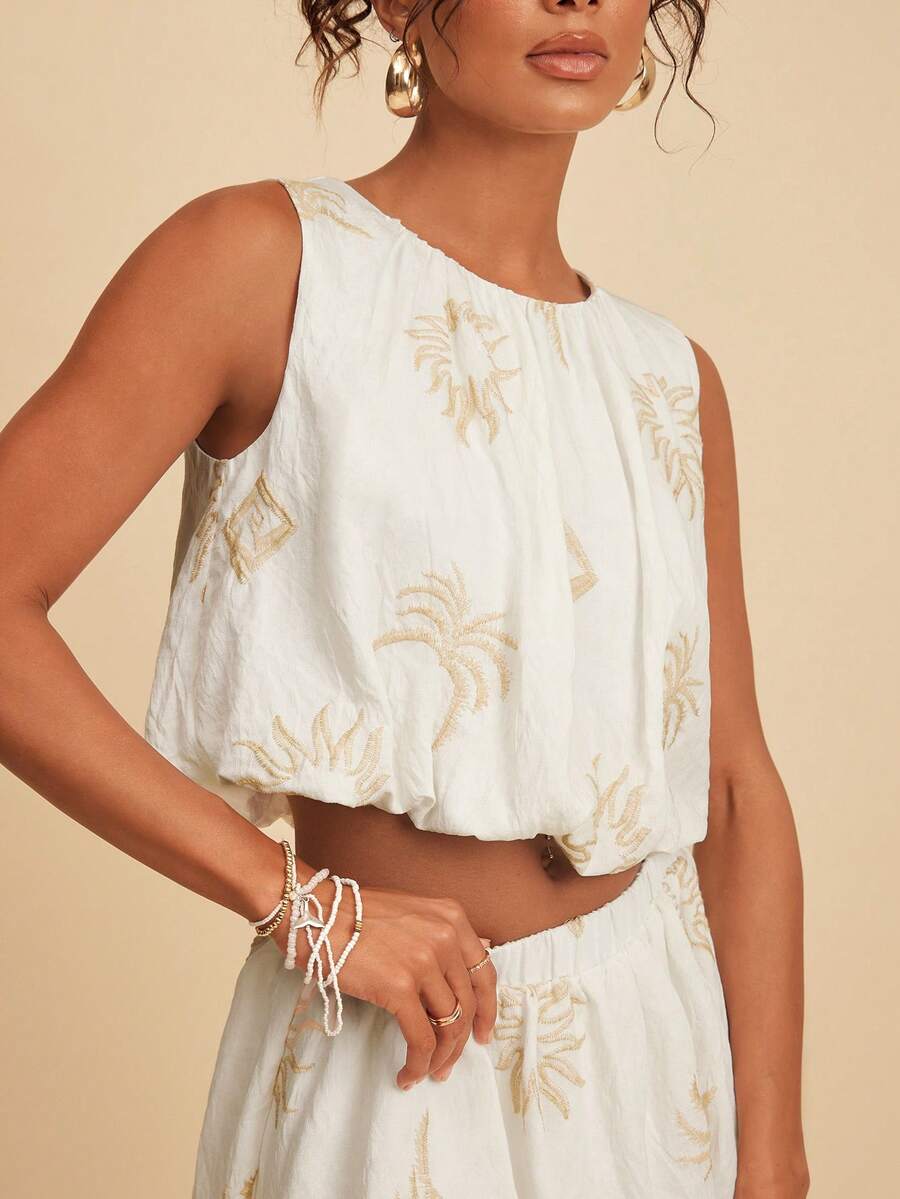 Travachic Bộ 2 món áo hai dây và chân váy ngắn bằng vải chiffon dành cho nữ, thích hợp cho kỳ nghỉ xuân/hè. - Màu be - Xem 1