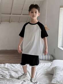 Dazy Kids 青少年男孩圓領寬鬆版型拼接上衣 + 休閒短褲睡衣套裝 (大尺碼) 夏季 - 黑與白 - 查看 4