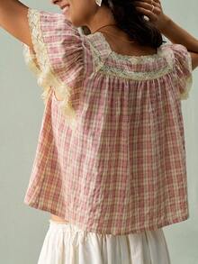 SoleilVie Blusa con cuello cuadrado, abotonada, con parches de encaje floral y mangas con volantes - Rosa Pálido - Ver 2