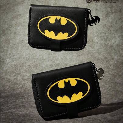 Batman X Joivida Ví đựng tiền xu in hình dơi màu đen thời trang, dễ mang theo.