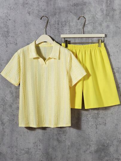 2pcs/Set Casual Minimalist Textured Striped Polo Shirt & Shorts Set For Teenage Boys, Loose Fit, Comfortable For Autumn, Spring, Summer, Suitable For Daily Wear, Commuting, Outdoor, Sports, School, Streetwear, Party, Photography