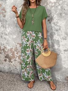 SHEIN LUNE Women Solid Color Round Neck Short Sleeve Top And Flower Print Wide Leg Pants Set For Summer Two Pieces Outfits - Olive Green - View 3