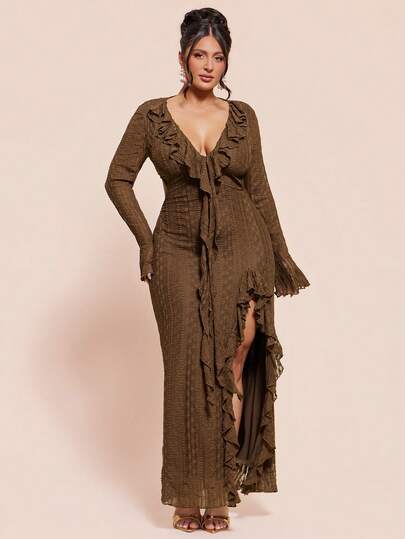 SHEIN BAE Vintage Textured Lace Deep V Neck Ruffle Trim Backless High Slit Maxi Dress,Women's Deep V Neck Ruffle Maxi Dress Long Sleeve Boho High Slit Flowy Dress For Summer And Beach
Elegant Women's Long Sleeve Maxi Dress With Ruffles And High Slit V Neck Flowy Style Perfect For Summer Events
Boho Chic Women's Ruffled Deep V Neck Long Sleeve Maxi Dress With Slit For Casual Or Beach Wear