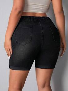 Slaydiva Plus Size Women Pocketed Denim Shorts, Fashionable & Versatile - Black - View 2