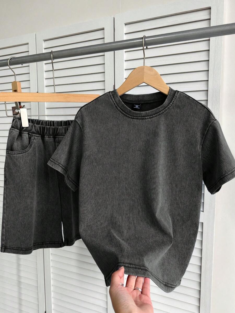 SHEIN 男童纯色圆领短袖上衣和牛仔短裤休闲套装 - 黑色 - 查看 1