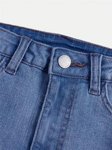 SHEIN Girlism Teen Girl Distressed Pocket Frayed Hem Denim Shorts - Medium Wash - View 4