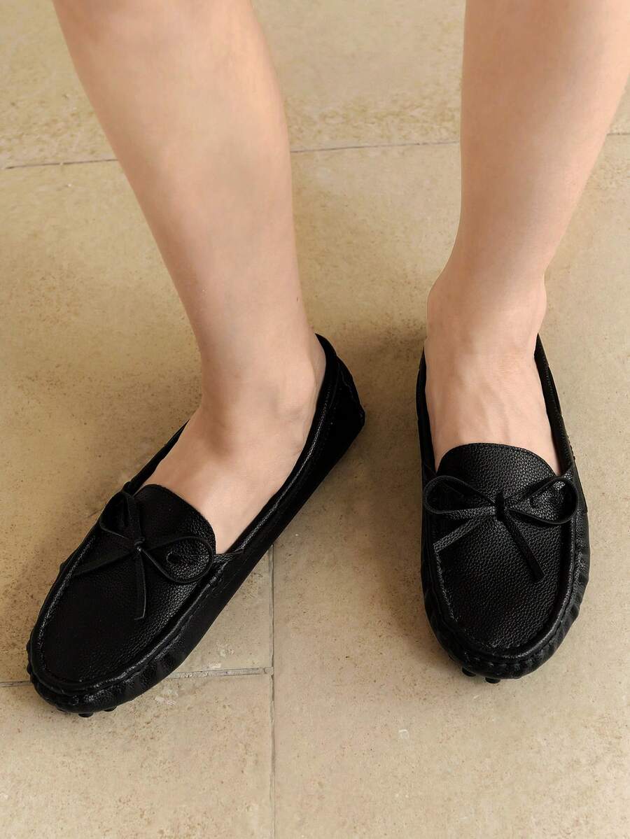 Alvarani Women Flats - Hitam - View 1