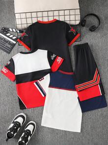 SHEIN 儿童6件套男童休闲经典运动赛车主题印花短袖圆领T恤和短裤套装，经典酷炫棒球运动服风格，88号，哥特式芝加哥文字和星星印花短袖圆领T恤和短裤套装，适合夏季、赛车比赛、赛车运动。 - 彩色 - 查看 4