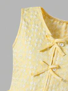 SHEIN Bộ 2 món cho bé gái, kiểu dáng thường ngày, chất liệu vải jacquard màu vàng, có nơ trang trí, gồm áo không tay và quần ống rộng cạp chun, dáng rộng thoải mái, phù hợp cho mùa thu, xuân, hè, mặc hàng ngày, đi làm, dã ngoại, đi học, dạo phố, dự tiệc, chụp ảnh. - Màu vàng - Xem 5