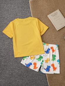 SHEIN Playful Pals 小男孩卡通恐龍印花夏季兩件套，短袖上衣與滿版印花短褲，彈性羅紋布料，柔軟休閒家庭套裝 - 黃色 - 查看 2