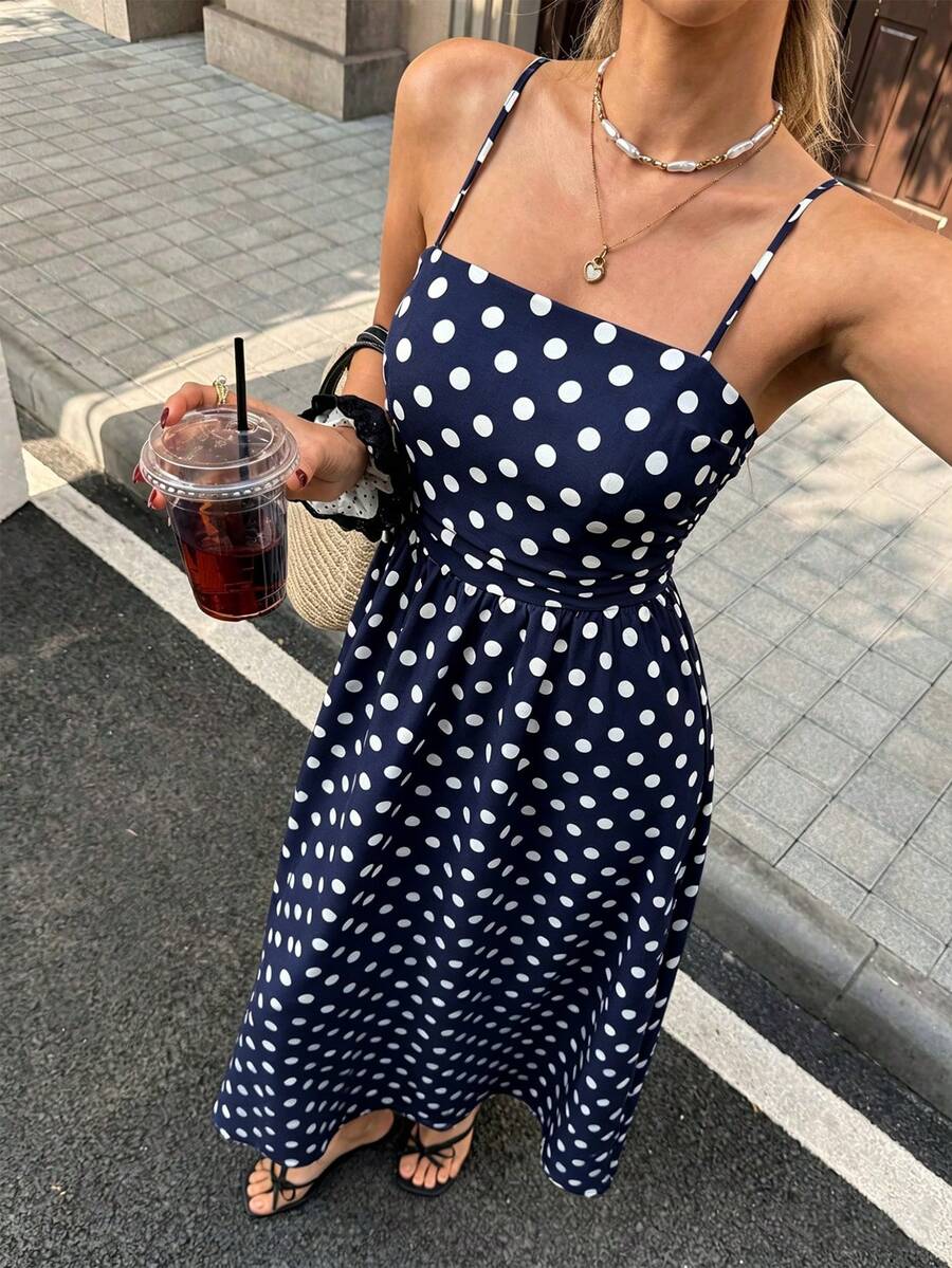 SHEIN PariChic Vestido casual de estilo francés con estampado de lunares para vacaciones, con tirantes de espagueti, para primavera/verano - Azul - Ver 1