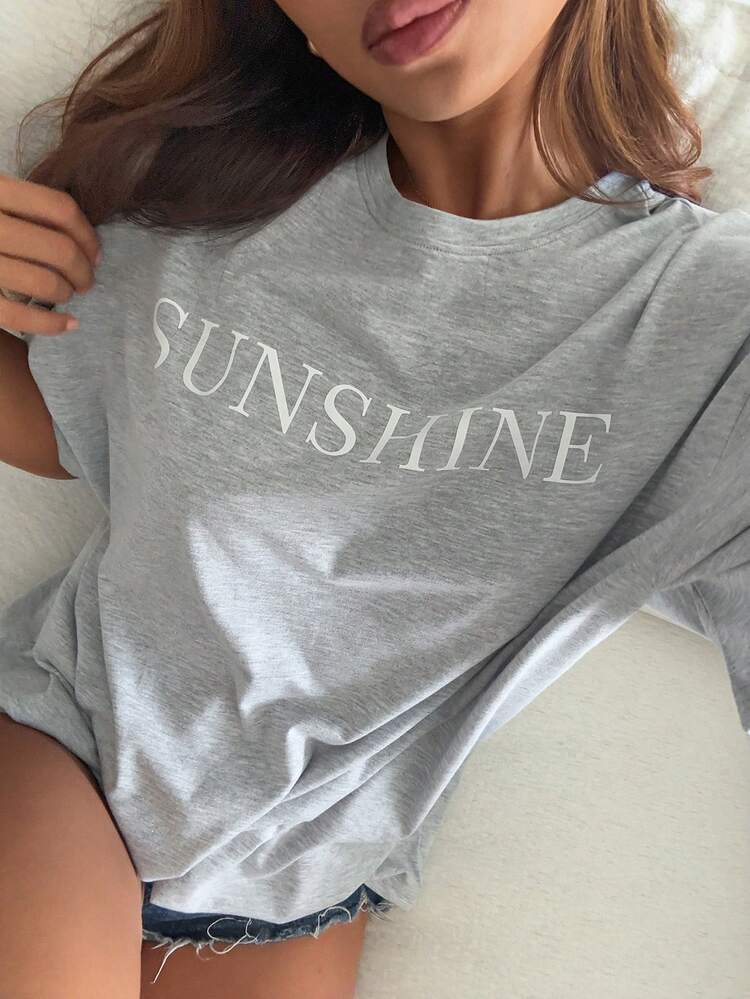 Women's Summer Round Neck Loose Short Sleeve Floral Decor Letter Print Casual Pullover T-Shirt