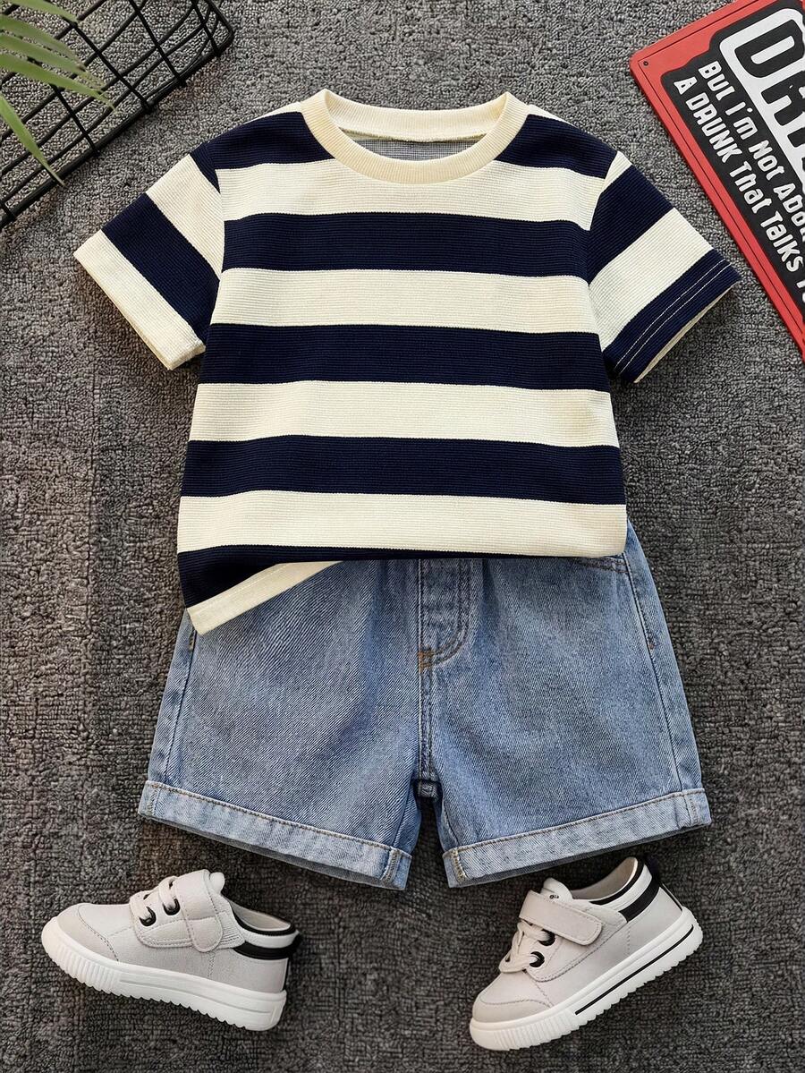 SHEIN 男童（小）T卹套裝 - 藏蓝色 - 查看 1