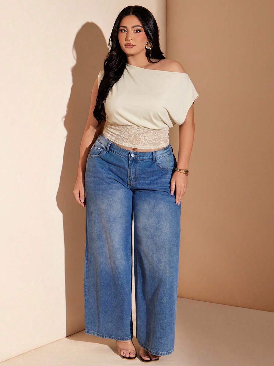SHEIN BAE 大码女式春夏黑色针织蕾丝拼接不对称露肩上衣,性感度假风上衣 - 米色 - 查看 1