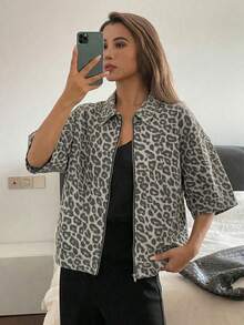 Áo khoác denim dáng rộng in họa tiết da báo dành cho nữ - màu nâu - Xem 4