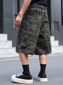 Manfinity EMRG 男士休闲街头风刺绣多口袋迷彩牛仔工装短裤 - 軍綠色 - 查看 6