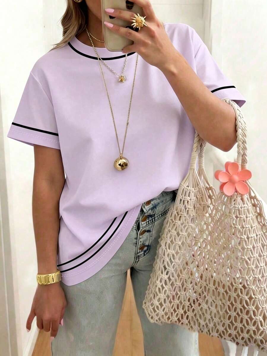 EMERY ROSE Chiếc áo thun kẻ sọc kiểu dáng ngọt ngào này rất phù hợp để mặc hàng ngày và thích hợp cho mùa xuân, hè và thu. Nó dễ thương, thời trang, cổ điển, thoải mái và đa năng. - Màu Hồng Tươi - Xem 1