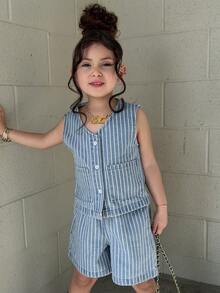 Dazy Kids Bộ đồ denim 2 món cho bé gái (size nhỏ): Áo tank top kẻ sọc + Áo sơ mi denim + Quần short. - Rửa nhẹ - Xem 1