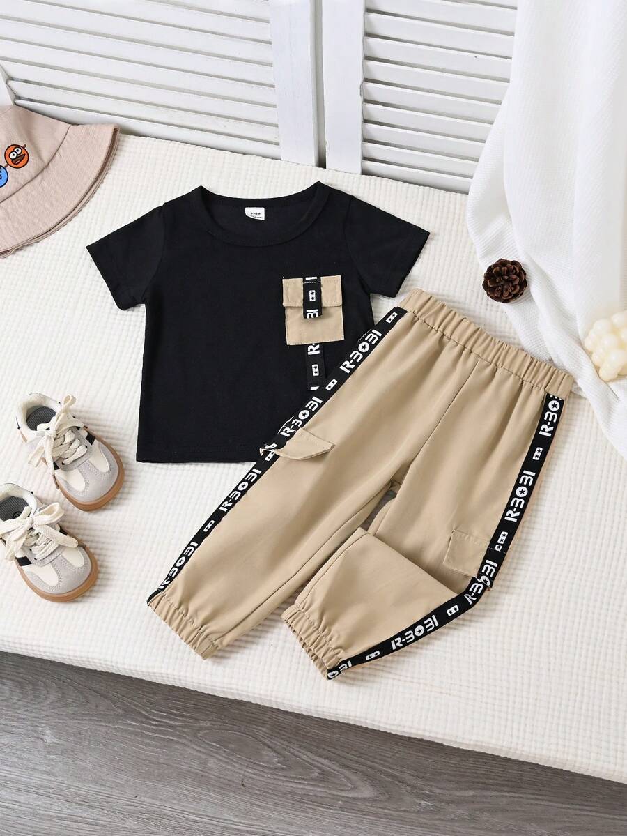 SHEIN Playful Pals Baby Boy Casual Fashion Street Daily Commute Letter Webbing Patchwork Flap Pocket Short Sleeve T-Shirt And Jogger Pants Set, Spring/Summer/Autumn - Beige - View 1
