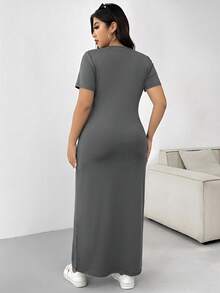 SHEIN EZwear 大码女式夏季纯色圆领短袖不对称下摆休闲连衣裙，深灰色 - 深灰色 - 查看 2