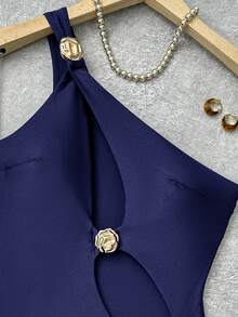 Bonvoyette Solid Color Hollow Out Asymmetric Metal Decor Swimsuit, One-Piece, Suitable For Beach Vacation - Royal Blue - View 5