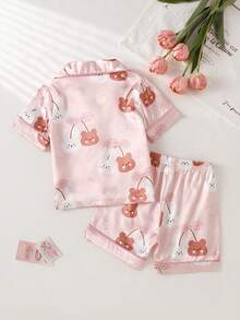 SHEIN 1 Set Baby Girls Pajamas,Pink And White,Summer,Cute,Holiday Satin Rabbit & Peach Print Short Sleeve Lapel Collar Cardigan Top & Matching Shorts Set - Multicolor - View 2