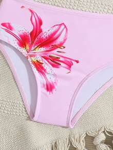 SHEIN 两件套可爱纯色女童泳衣，适合海滩度假，粉色花朵图案，适合7-9岁女孩，比基尼套装，两件式沙滩装，女童两件式泳衣，两件式泳装，女童花朵泳衣 - 粉色 - 查看 4