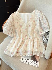 GlowEve CURVE V-Neck Petal Sleeve Floral Embroidered Lace Trim Waist Blouse - Pink - View 3