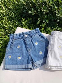 SHEIN Bộ 2 chiếc quần short denim dáng rộng, màu xanh trắng, thêu hoa cúc, cạp chun xếp ly dành cho bé gái. - Xanh và trắng - Xem 4