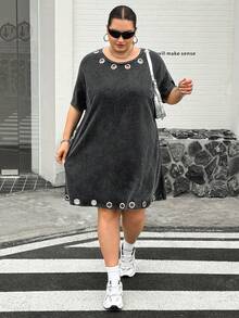 SHEIN CURVE+ 大码女装春夏新款休闲圆领短袖水洗雪花复古针织宽松迷你连衣裙，适合日常穿着、派对、音乐节、返校、度假、街头风、探索、城市漫步等多种场合，夏季必备单品 - 黑色 - 查看 4