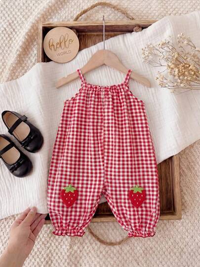 SHEIN Baby Girl Summer Casual Plaid Strawberry Decor Romper