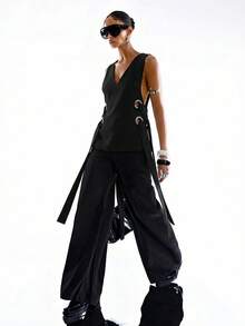 Camiseta sin mangas minimalista y elegante con doble capa, ojetes metálicos, abertura sexy en la espalda, color verde, ropa de verano para mujer, para vacaciones de primavera, uso en fiestas - Negro - Ver 4