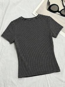 DAZY Camiseta ajustada de mujer de manga corta con cuello redondo de unicolor - Negro - Ver 2