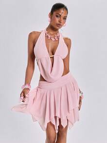 ROMWE Bộ đồ 2 mảnh phong cách Y2K gợi cảm gồm áo crop top hở lưng và chân váy mini xếp ly không đều, thích hợp cho kỳ nghỉ, đi biển, hẹn hò, lễ hội âm nhạc, tiệc tùng và mặc hàng ngày. - Hồng - Xem 1