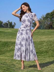 Modelyn Đầm nữ thanh lịch in hoa, cổ xoắn, eo nhún, thích hợp cho mùa hè. - Màu tím - Xem 3