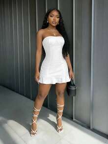 Slaydiva Summer Casual Elegant Commuter Strapless Bra Cup Elastic Ruffle Hem White Mini Dress For Women - White - View 5