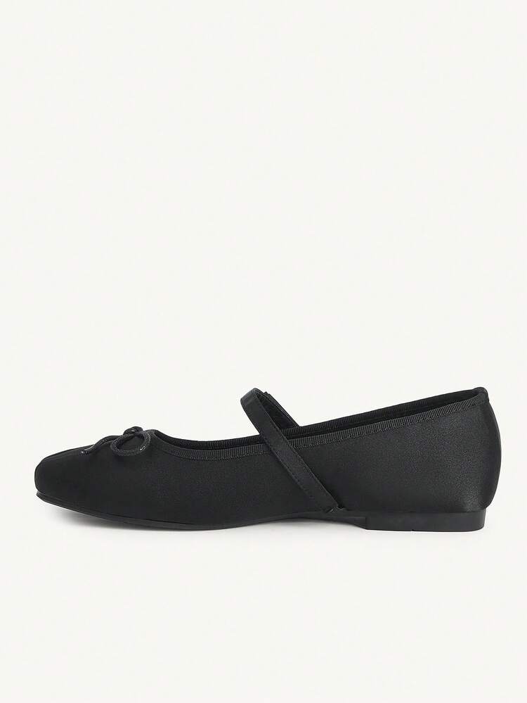 CUCCOO CHICEST Women's Flat Slip-On Shoes, Mesh Embroidery Square Toe Mules, Elegant & Charming Style Elegant Shoes Wedding Shoes