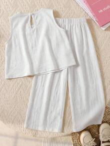 SHEIN Bộ 2 món cho bé gái, áo không tay và quần lửng đính nơ 3D thời trang dễ thương, đa năng cho mặc hàng ngày, đi nghỉ mát và dã ngoại, bộ sưu tập xuân hè mới. - Màu be - Xem 3