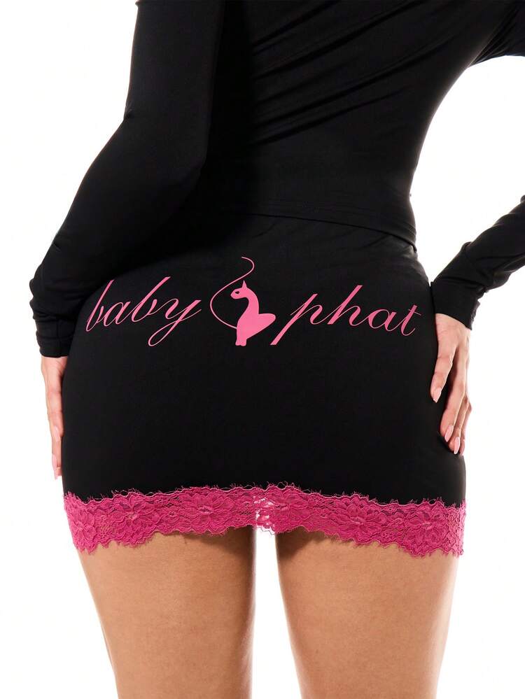 BABYPHAT Saia Preta Curta Bodycon com Detalhes em Renda Rosa e Elástica, Ajustada para Festa à Noite e Balada